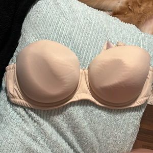 Strapless bra
